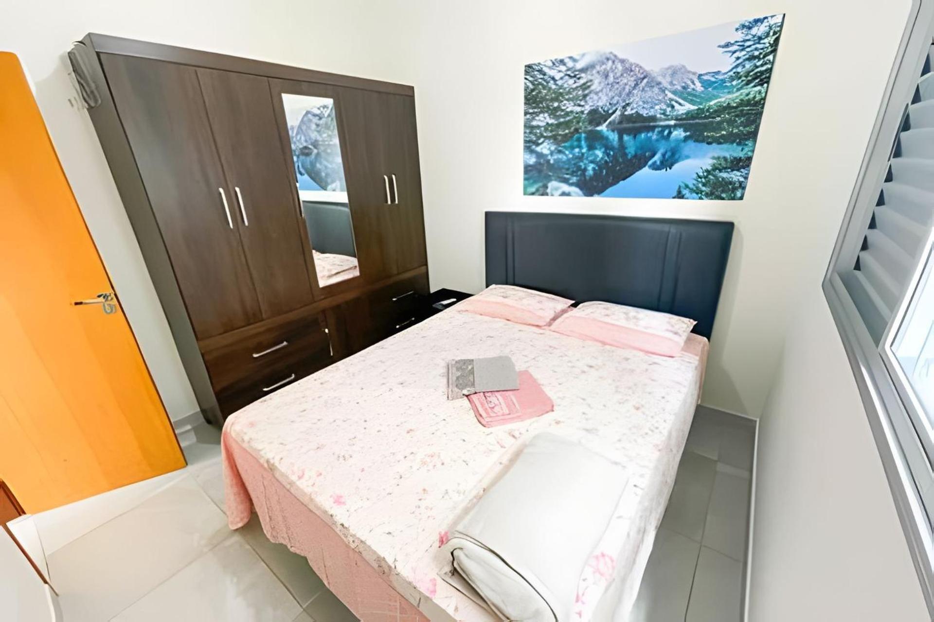 202- Apartamento De 2 Quartos Para Ate 5 Hospedes Patos de Minas Ngoại thất bức ảnh